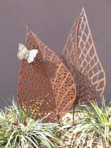 Steely leaf 600 x 900